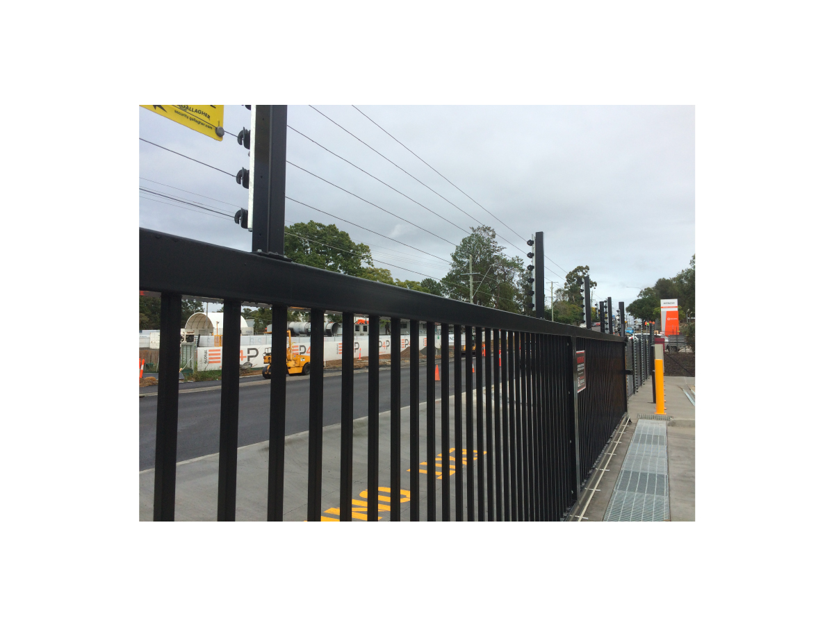 The Electric Fence Cantilever Sliding Gate